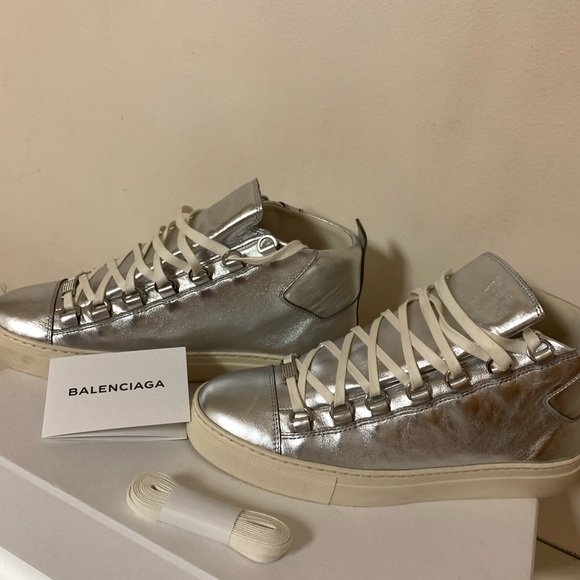 🔥🔥🔥💯💯 Authentic Balenciaga Arena High 🔥🔥🔥 - Picture 13 of 16